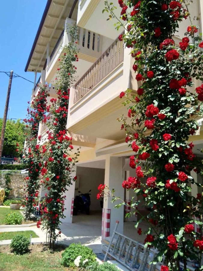 Valentinos House Otel Parga Dış mekan fotoğraf